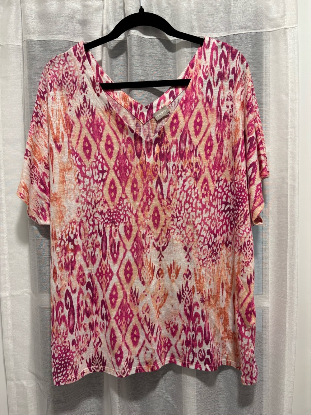 Chico’s 100% Linen Double Vee Neck Cheetah Ikat Print Short Sleeve T-Shirt Boxy